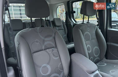 Минивэн Renault Kangoo 2011 в 