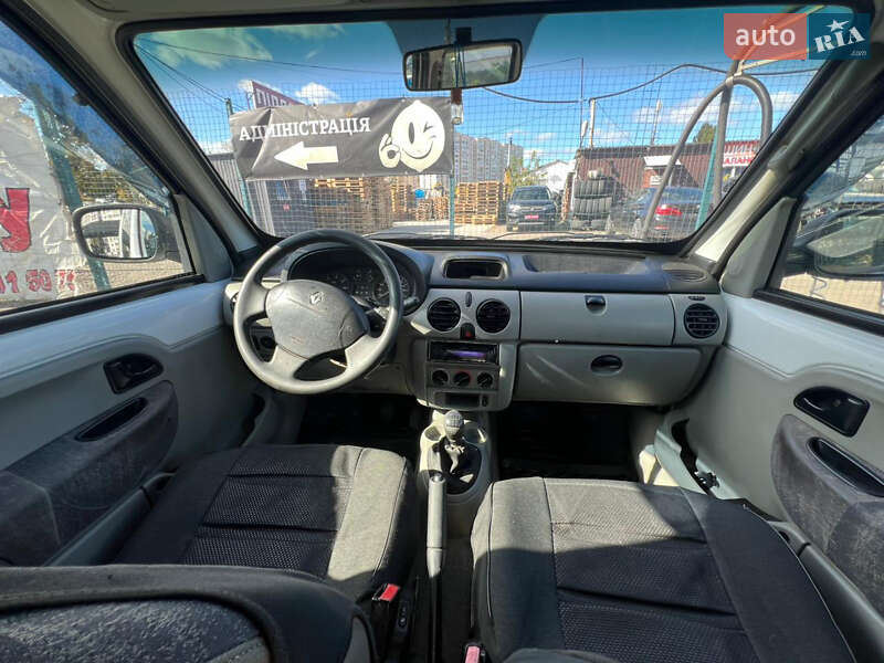 Минивэн Renault Kangoo 2003 в Киеве фото 9 Минивэн Renault Kangoo 2003 в Киеве
