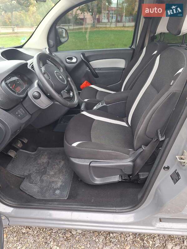 Мінівен Renault Kangoo 2013 в Бердичеві фото 11 Мінівен Renault Kangoo 2013 в Бердичеві
