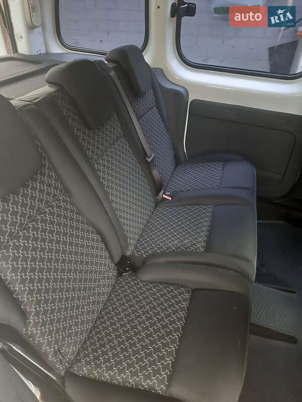 Минивэн Renault Kangoo 2012 в Днепре фото 11 Минивэн Renault Kangoo 2012 в Днепре