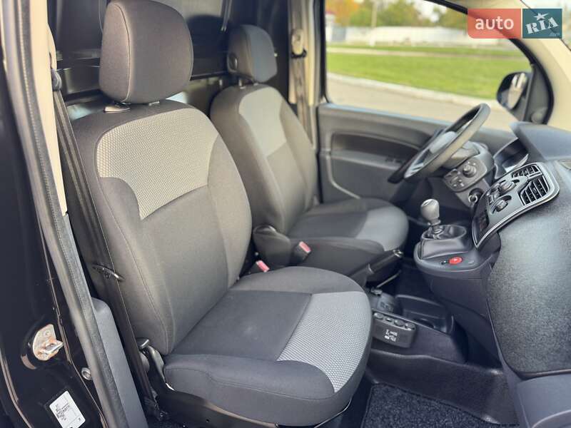 Вантажний фургон Renault Kangoo 2018 в Дубні фото 51 Вантажний фургон Renault Kangoo 2018 в Дубні