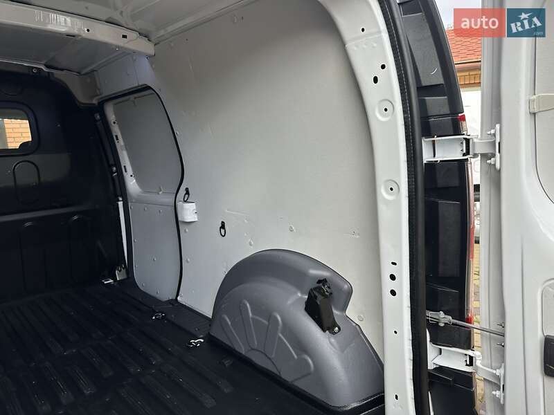 Вантажний фургон Renault Kangoo 2021 в Хмельницькому