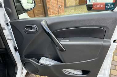 Вантажний фургон Renault Kangoo 2021 в 