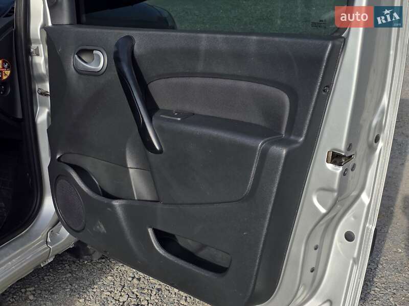 Мінівен Renault Kangoo 2017 в Тернополі фото 15 Мінівен Renault Kangoo 2017 в Тернополі