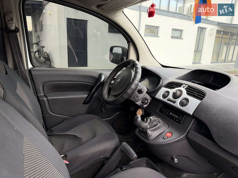 Грузовой фургон Renault Kangoo 2012 в Львове фото 30 Грузовой фургон Renault Kangoo 2012 в Львове