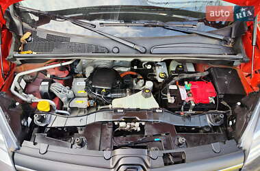 Грузовой фургон Renault Kangoo 2019 в 