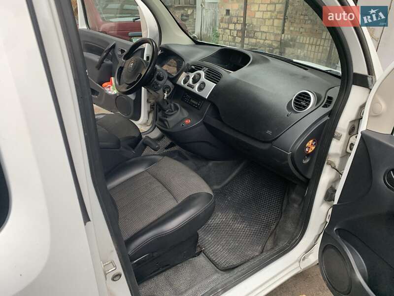 Грузовой фургон Renault Kangoo 2011 в Киеве фото 3 Грузовой фургон Renault Kangoo 2011 в Киеве