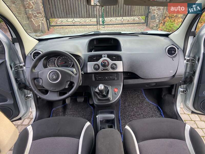 Мінівен Renault Kangoo 2013 в Луцьку
