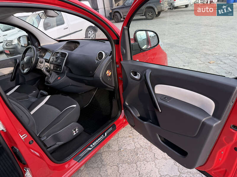 Мінівен Renault Kangoo 2014 в Дніпрі фото 44 Мінівен Renault Kangoo 2014 в Дніпрі