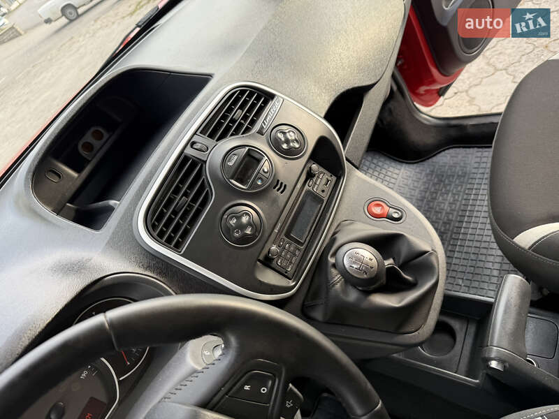 Мінівен Renault Kangoo 2014 в Дніпрі фото 59 Мінівен Renault Kangoo 2014 в Дніпрі