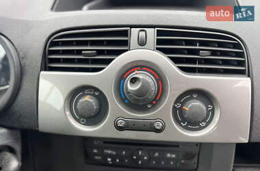 Минивэн Renault Kangoo 2011 в 
