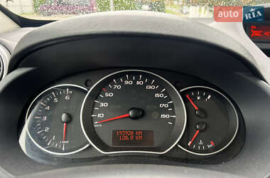 Минивэн Renault Kangoo 2011 в 