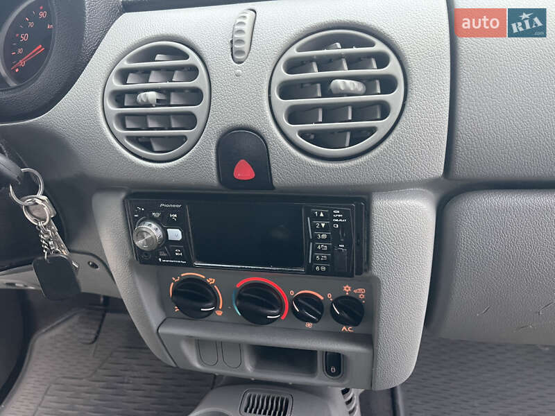 Мінівен Renault Kangoo 2008 в Рівному фото 16 Мінівен Renault Kangoo 2008 в Рівному