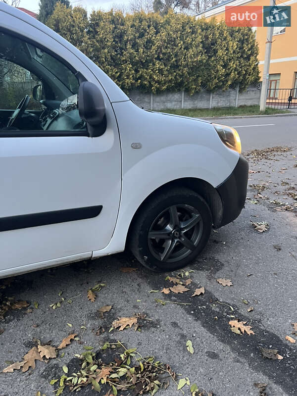 Минивэн Renault Kangoo 2013 в Черновцах