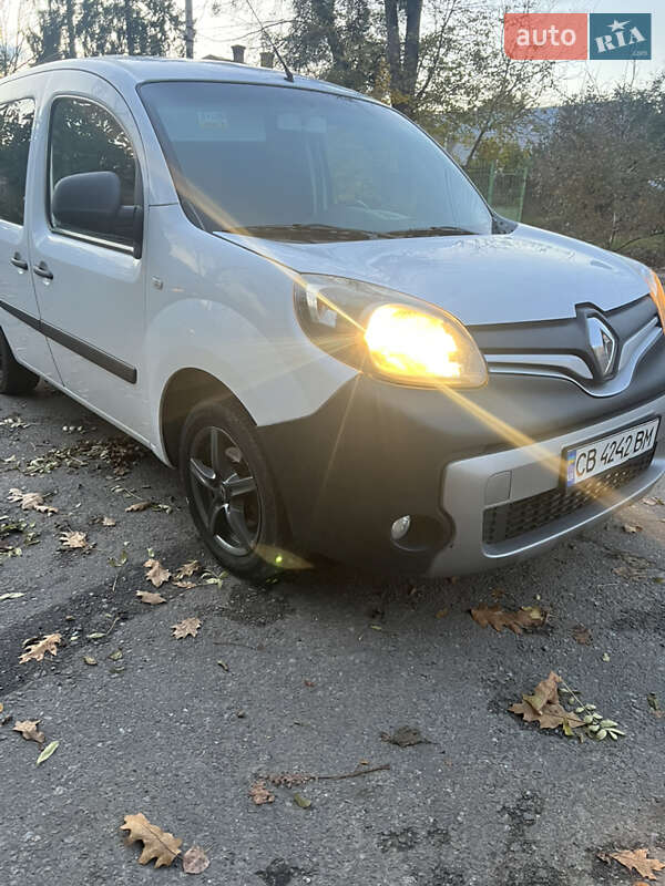 Минивэн Renault Kangoo 2013 в Черновцах