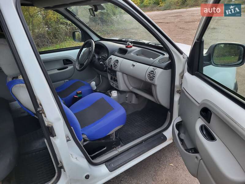 Минивэн Renault Kangoo 2008 в Измаиле