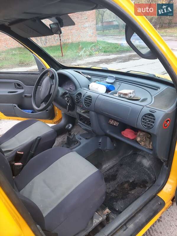 Минивэн Renault Kangoo 2001 в Харькове фото 5 Минивэн Renault Kangoo 2001 в Харькове