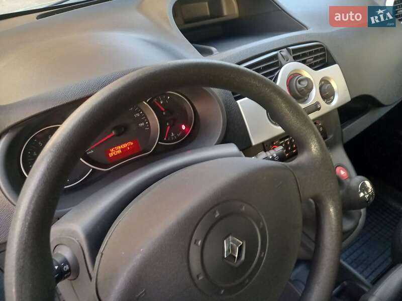 Мінівен Renault Kangoo 2011 в Звенигородці