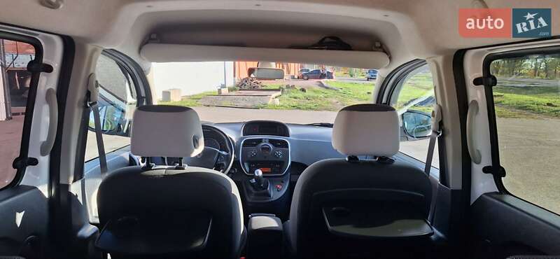 Мінівен Renault Kangoo 2014 в Новоархангельську фото 15 Мінівен Renault Kangoo 2014 в Новоархангельську