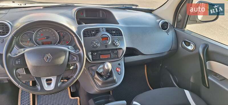 Мінівен Renault Kangoo 2014 в Новоархангельську фото 80 Мінівен Renault Kangoo 2014 в Новоархангельську