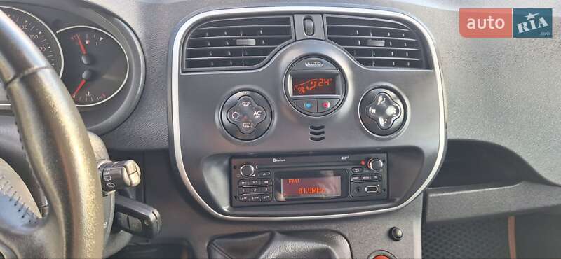 Мінівен Renault Kangoo 2014 в Новоархангельську фото 141 Мінівен Renault Kangoo 2014 в Новоархангельську