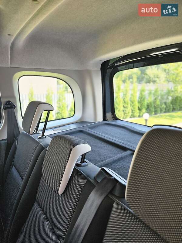 Минивэн Renault Kangoo 2013 в Дубно фото 31 Минивэн Renault Kangoo 2013 в Дубно