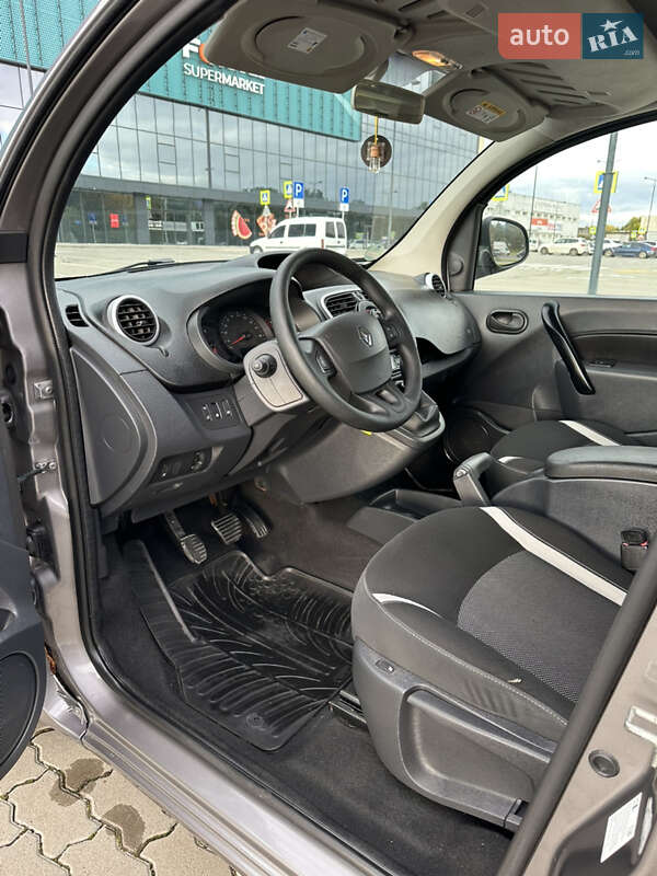 Минивэн Renault Kangoo 2015 в Львове фото 19 Минивэн Renault Kangoo 2015 в Львове