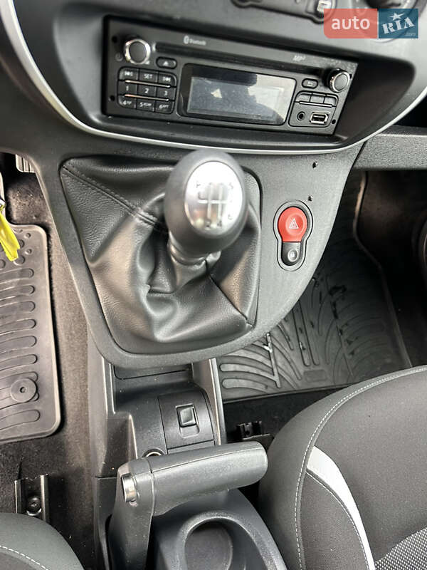 Минивэн Renault Kangoo 2015 в Львове фото 26 Минивэн Renault Kangoo 2015 в Львове