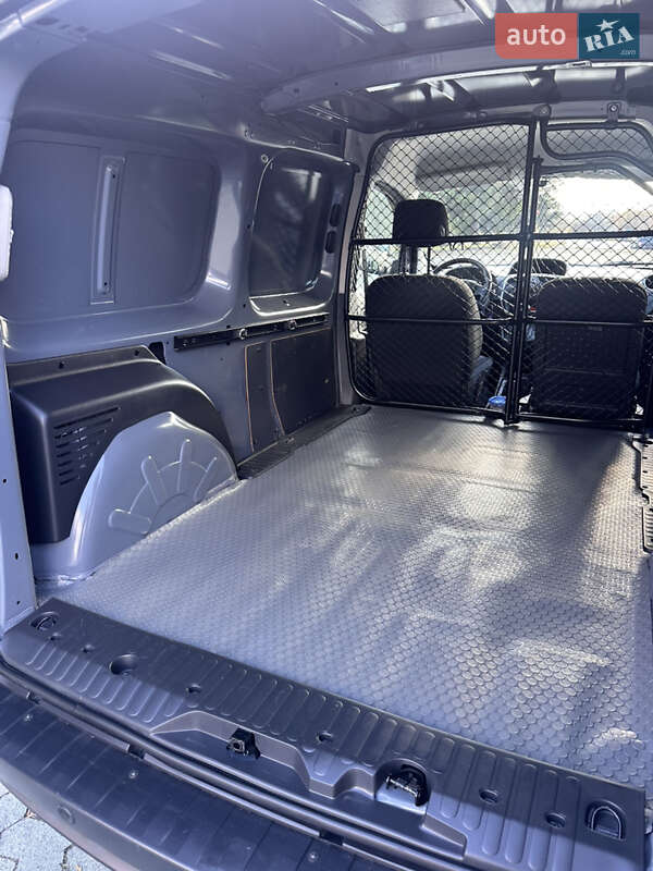 Вантажний фургон Renault Kangoo 2022 в Дубні фото 35 Вантажний фургон Renault Kangoo 2022 в Дубні