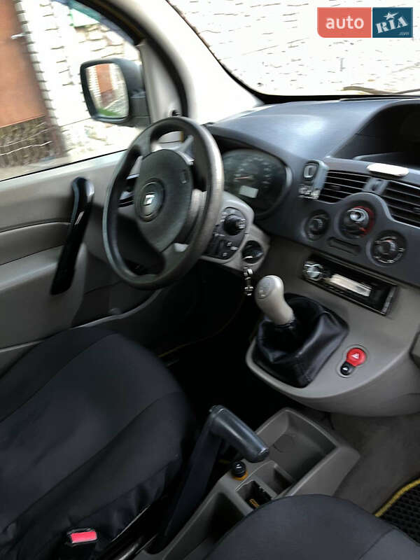 Минивэн Renault Kangoo 2008 в Боярке