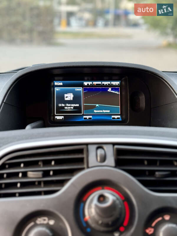 Грузовой фургон Renault Kangoo 2014 в Черновцах