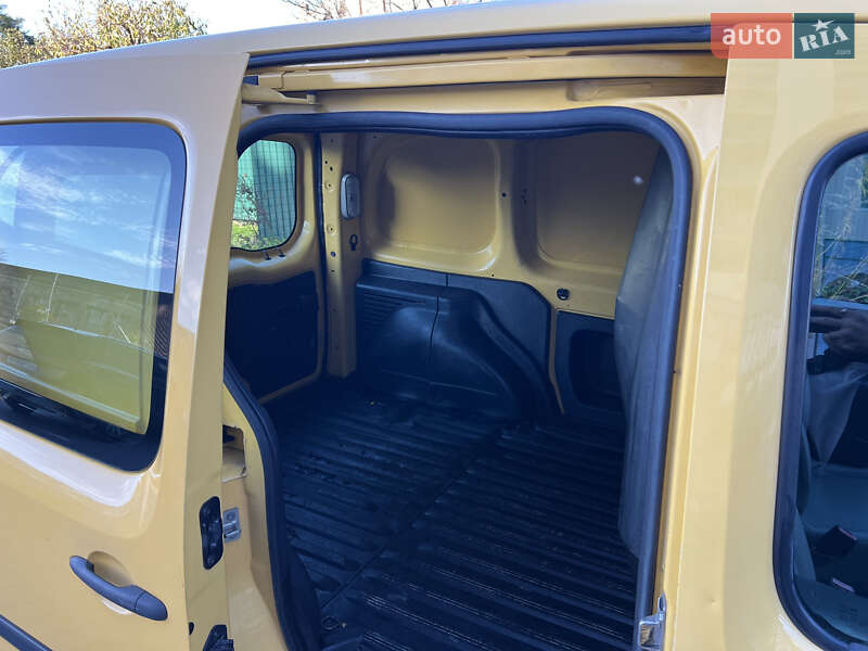 Грузовой фургон Renault Kangoo 2016 в Львове фото 11 Грузовой фургон Renault Kangoo 2016 в Львове
