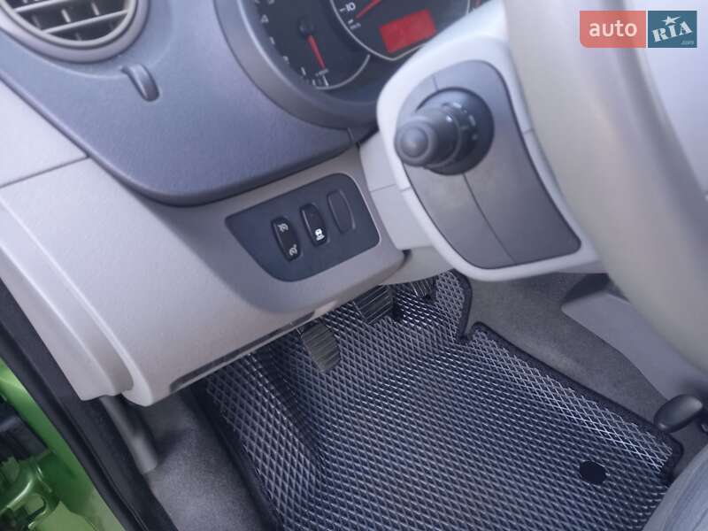 Минивэн Renault Kangoo 2008 в Ватутино фото 22 Минивэн Renault Kangoo 2008 в Ватутино