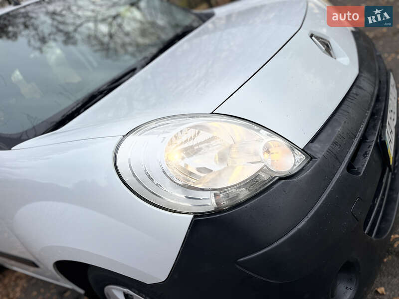 Минивэн Renault Kangoo 2011 в Владимире