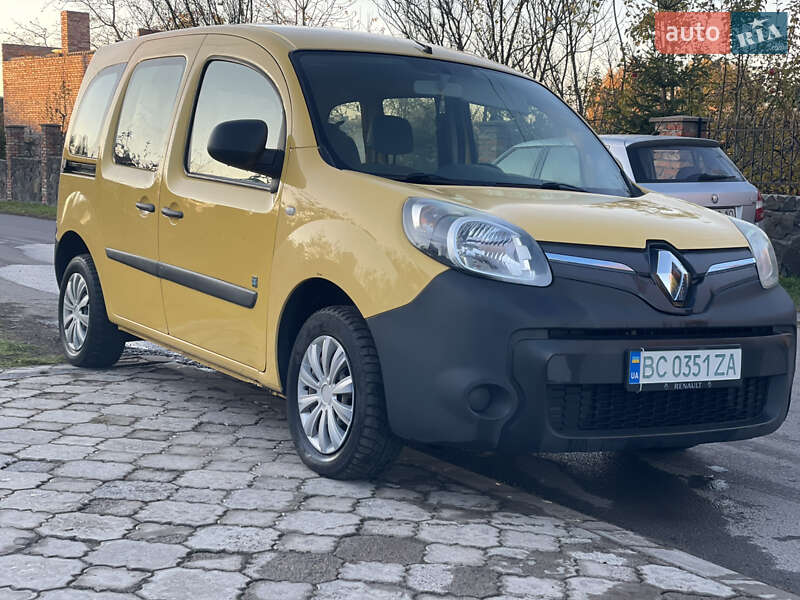 Вантажопасажирський фургон Renault Kangoo 2013 в Луцьку