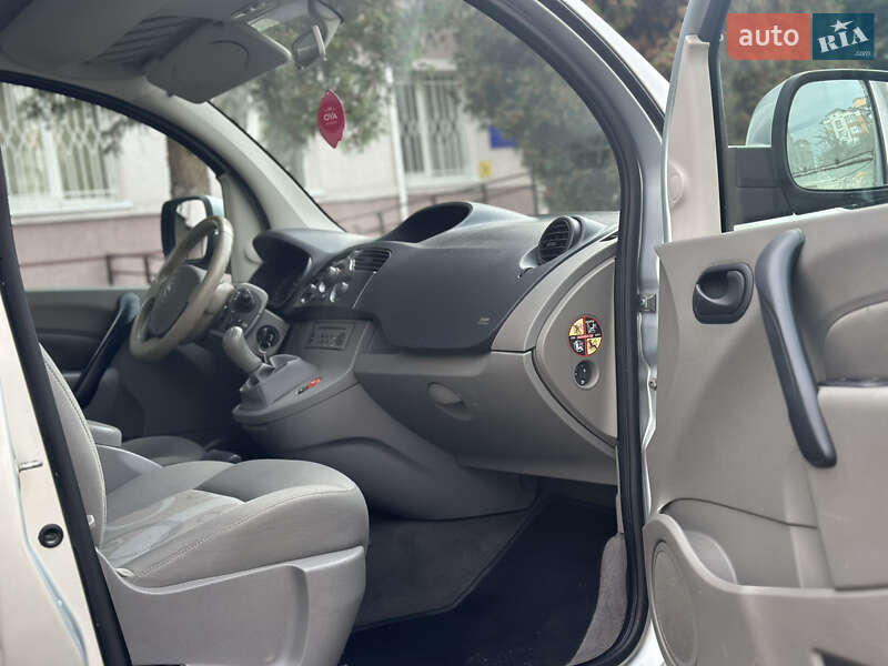 Минивэн Renault Kangoo 2008 в Ивано-Франковске