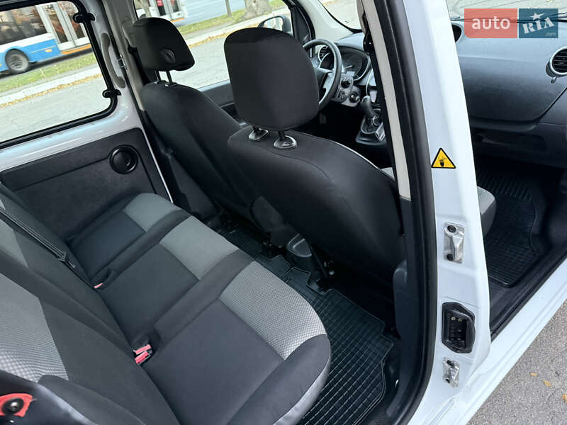 Минивэн Renault Kangoo 2019 в Днепре фото 45 Минивэн Renault Kangoo 2019 в Днепре