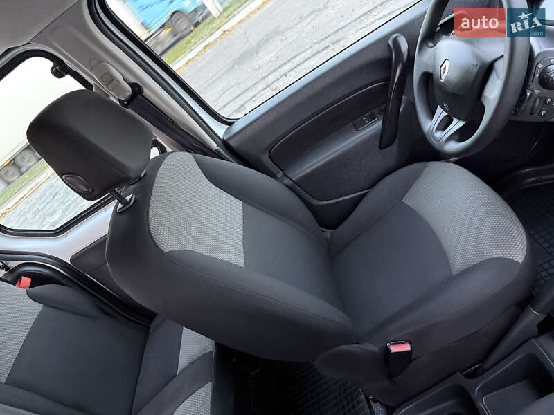 Минивэн Renault Kangoo 2019 в Днепре фото 48 Минивэн Renault Kangoo 2019 в Днепре