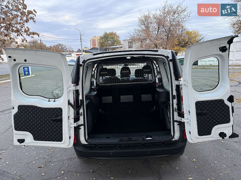 Минивэн Renault Kangoo 2019 в Днепре фото 71 Минивэн Renault Kangoo 2019 в Днепре