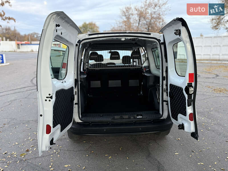 Минивэн Renault Kangoo 2019 в Днепре фото 102 Минивэн Renault Kangoo 2019 в Днепре
