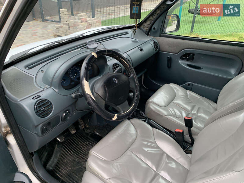 Мінівен Renault Kangoo 2000 в Луцьку