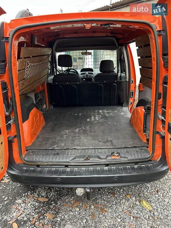 Грузовой фургон Renault Kangoo 2009 в Баре