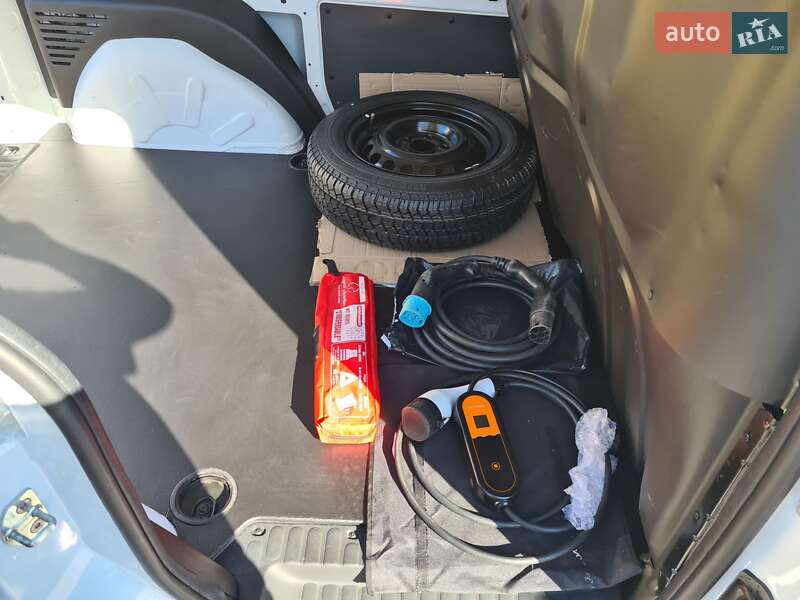 Другие грузовики Renault Kangoo 2019 в Дубно