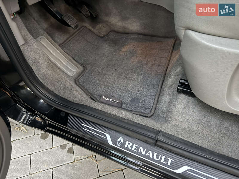 Мінівен Renault Kangoo 2008 в Києві фото 48 Мінівен Renault Kangoo 2008 в Києві