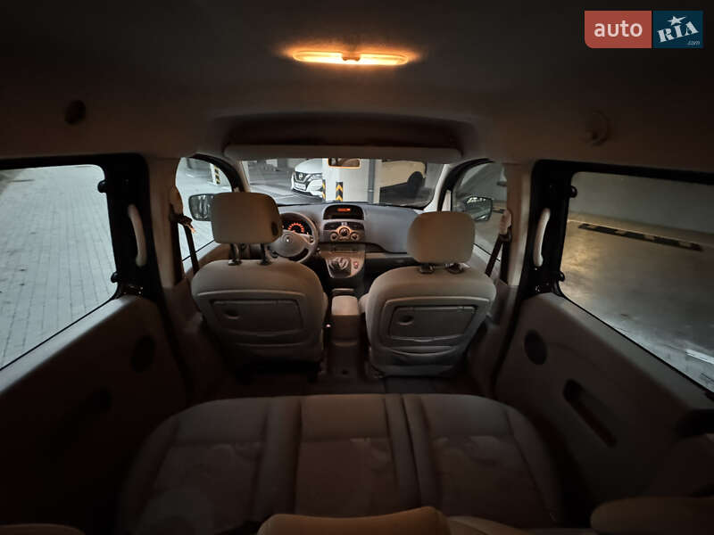 Мінівен Renault Kangoo 2008 в Києві фото 53 Мінівен Renault Kangoo 2008 в Києві