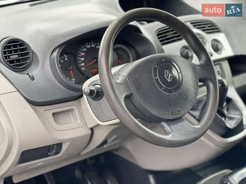 Минивэн Renault Kangoo 2009 в Черновцах