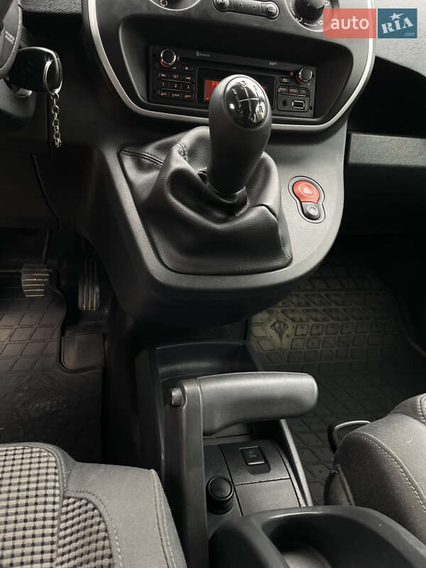 Минивэн Renault Kangoo 2015 в Одессе