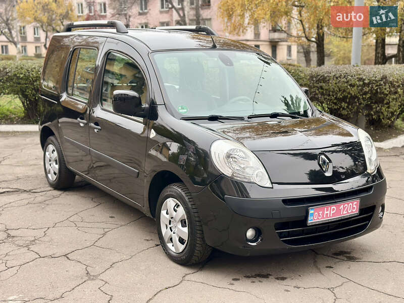 Мінівен Renault Kangoo 2009 в Кам'янському фото Мінівен Renault Kangoo 2009 в Кам'янському