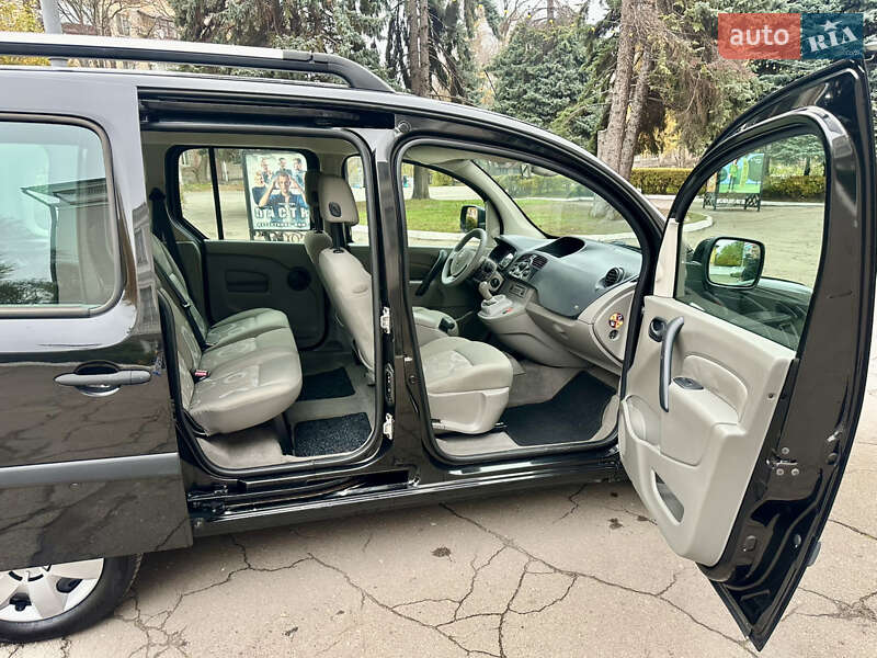 Мінівен Renault Kangoo 2009 в Кам'янському фото 20 Мінівен Renault Kangoo 2009 в Кам'янському