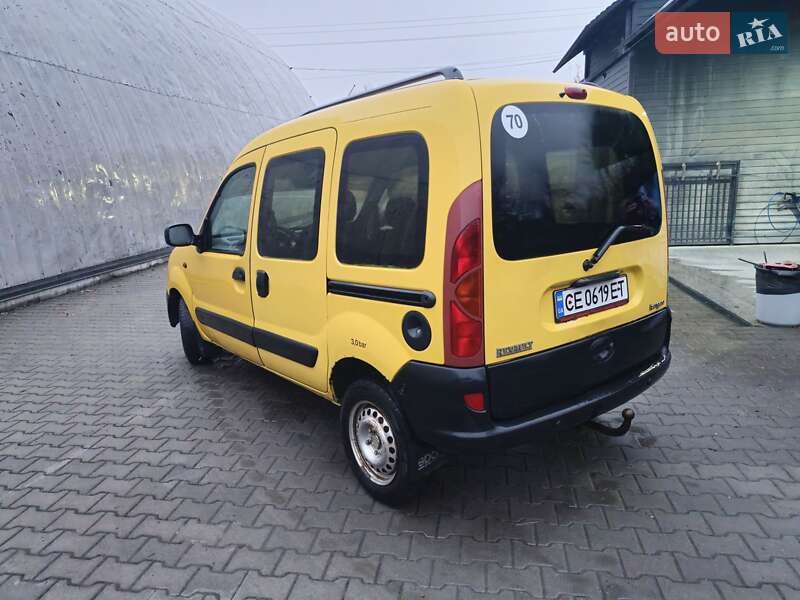 Минивэн Renault Kangoo 2002 в Косове
